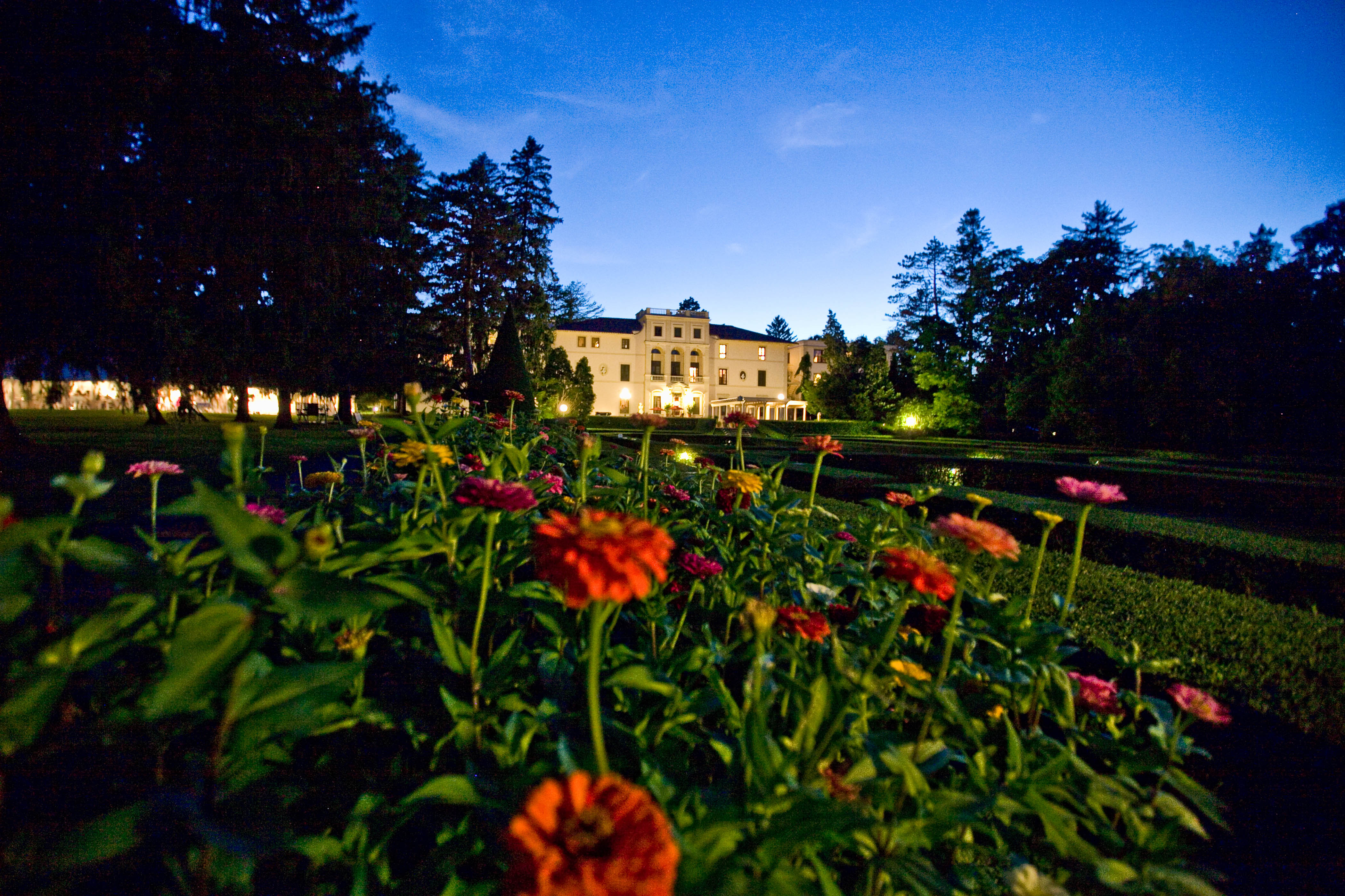 Geneva On The Lake in Geneva, New York | iLoveInns.com