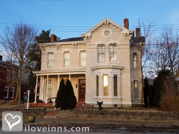 Susanna's Guest House on the Ohio River Gallery